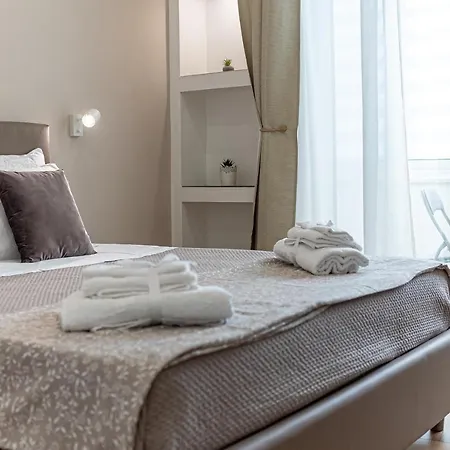 White Gold Bed & Breakfast 3*