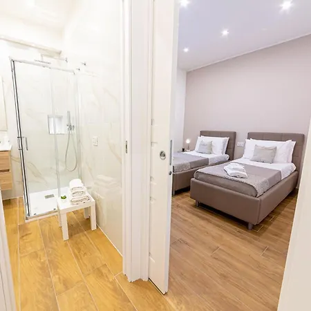 Bed and Breakfast White Gold
